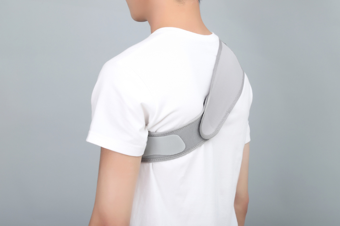Neoprene Coated Universal Adjustable Shoulder Brace For Rotator Cuff Injury